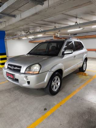 HYUNDAI TUCSON 2.0 MPFI GLS 16V 143CV 2WD GASOLINA 4P AUTOMÁTICO